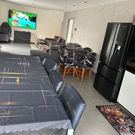 Grande Villa Avec Piscine Bompas  Eksteriør bilde