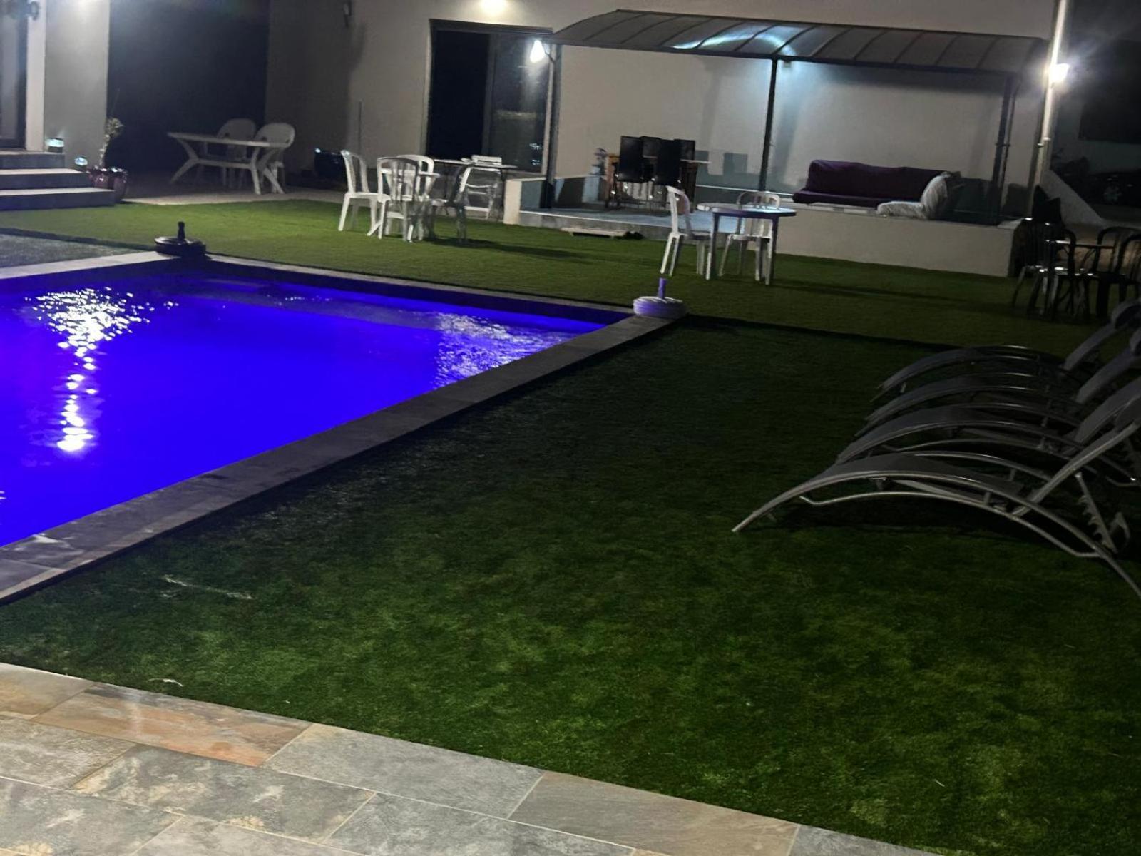 Grande Villa Avec Piscine Bompas  Eksteriør bilde